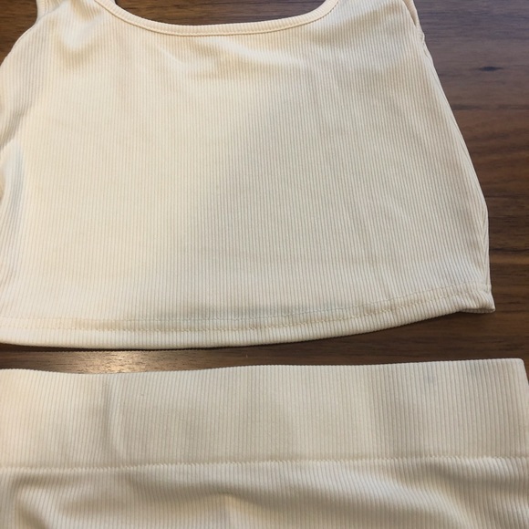 🌸BOGO🌸 Amazon workout set - Picture 5 of 6